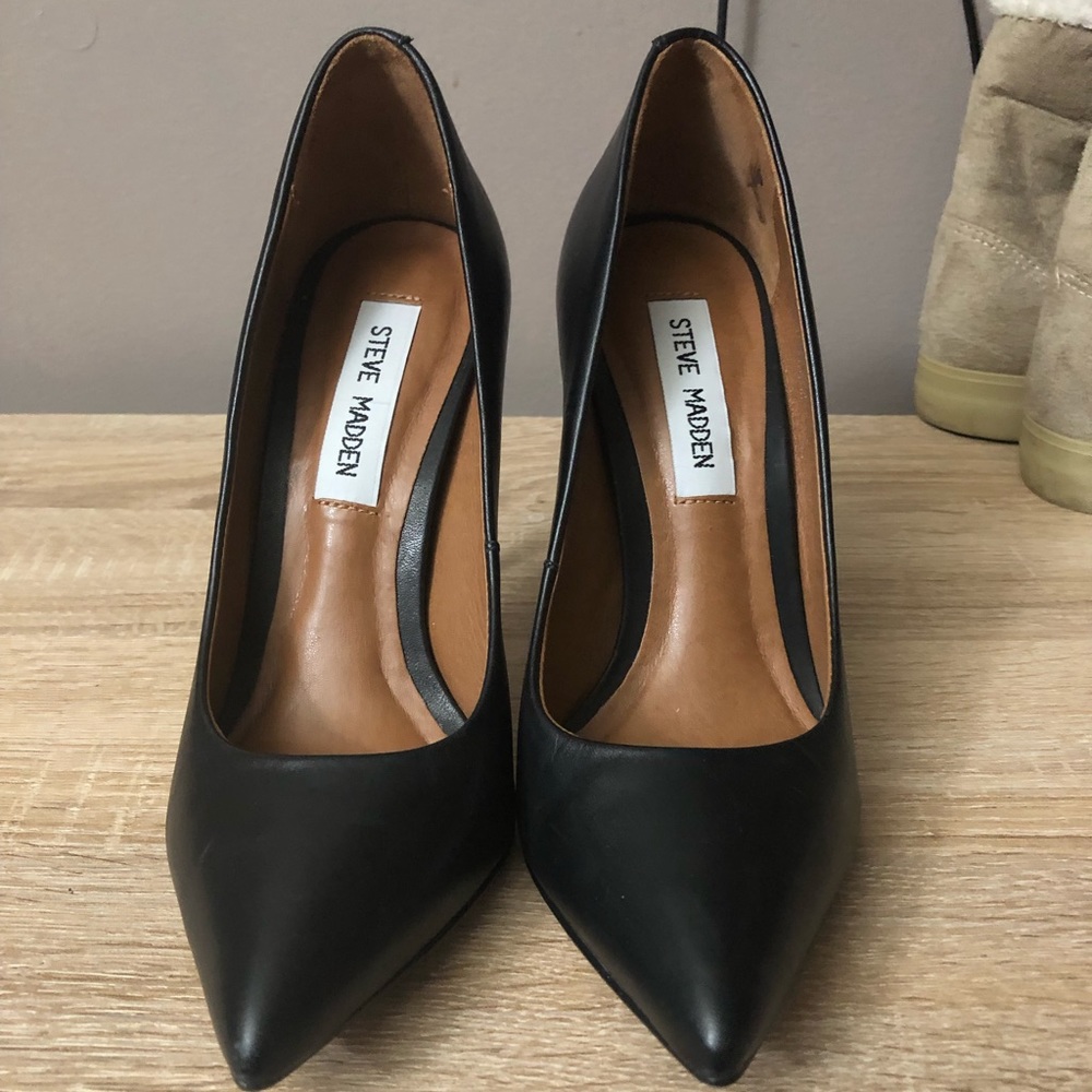 Steve Madden Pump